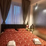 Apartament & Garden Madonna - Petunilor