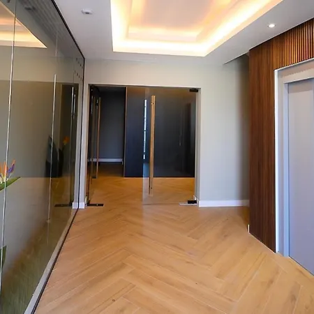 Madonna - Petunilor דירה קריובה