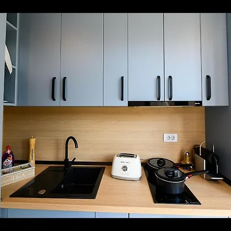 דירה Madonna - Petunilor