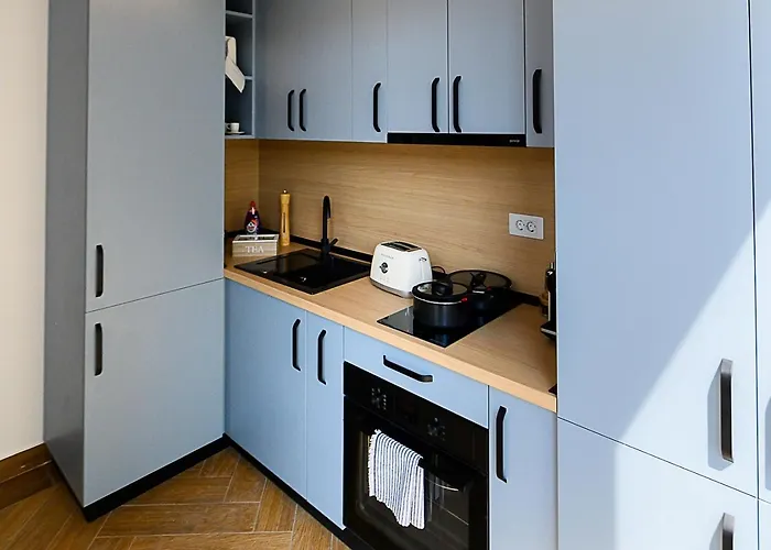 Apartman & Garden Madonna - Petunilor *