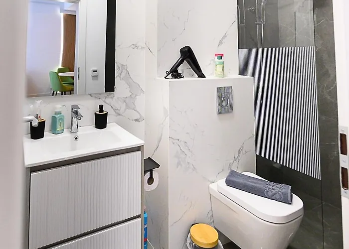 & Garden Madonna - Petunilor * Craiova