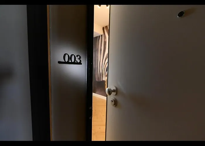 Apartman & Garden Madonna - Petunilor Craiova